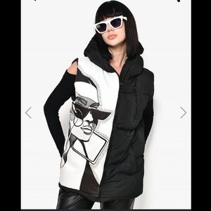 New NWT embellished black and white hooded puffer vest size S/M